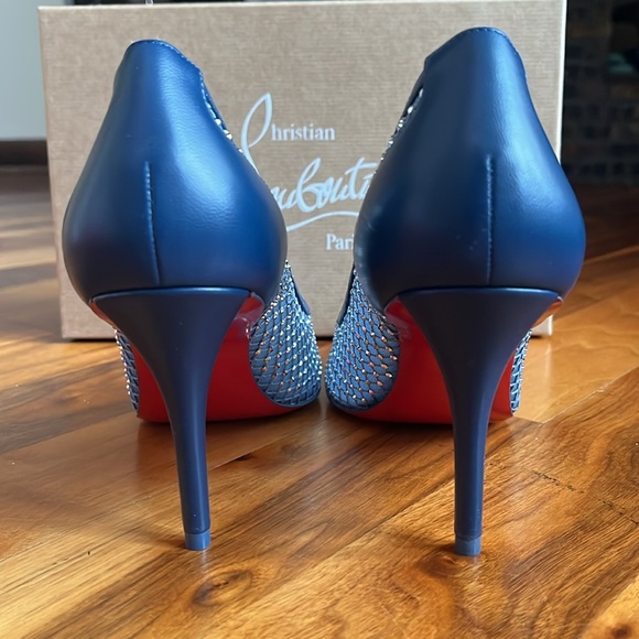 CHRISTIAN LOUBOUTIN
Apostropha Pump, Mesh Chrystal Embellished, NEW - Picture 16 of 16